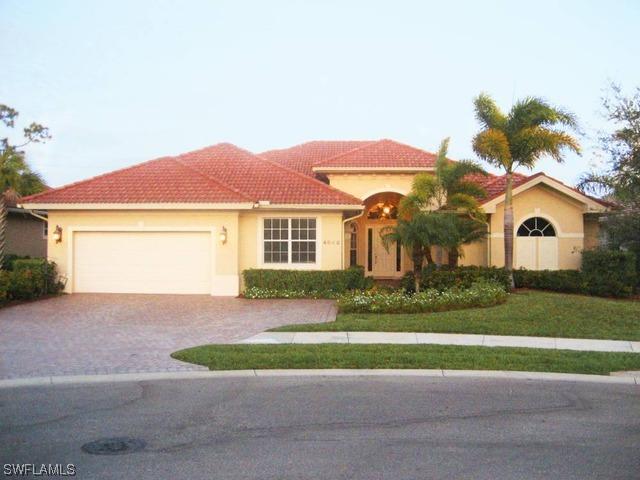 4940 Rustic Oaks Cir., Naples, FL 34105