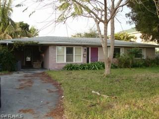 1147 14th Ave., Naples, FL