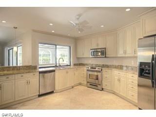 747 Belair Ct., Naples, FL 34103