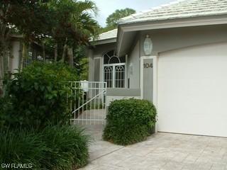 104 Cypress View Dr. #7, Naples, FL