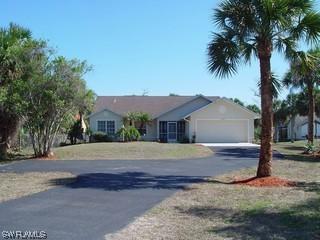1040 17th St., Naples, FL 34117