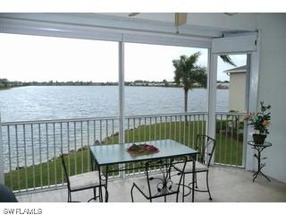 2380 Piccadilly Cir. #202, Naples, FL 34112