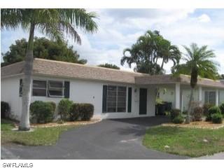 32 Knights Bridge Rd. #44, Naples, FL 34112