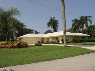 1947 Crayton Rd., Naples, FL