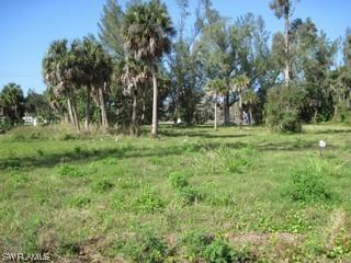 2475 Saint James Way, St James City, FL 33956