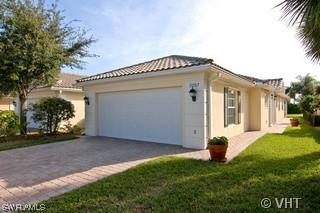 3257 Barbados Ln., Naples, FL 34119