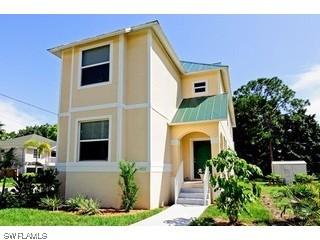 4011 Tarpon Ave., Bonita Springs, FL 34134