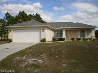 419 Majors Ave., Lehigh Acres, FL
