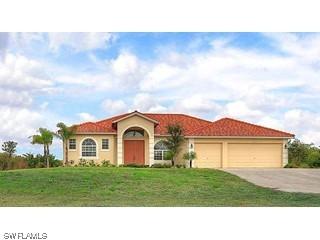 4019 22nd Ave., Naples, FL 34120