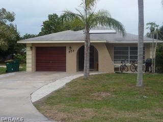 585 96th Ave., Naples, FL 34108