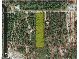 3940 33rd Ave., Naples, FL 34120