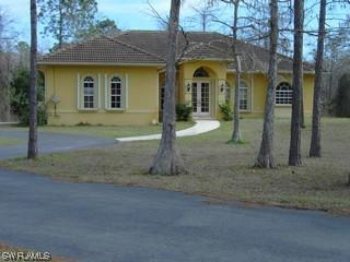 380 25th St., Naples, FL 34117