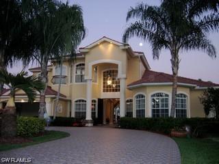 2820 Crayton Rd., Naples, FL