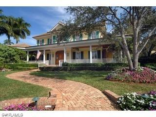 2325 Lantern Ln., Naples, FL 34102