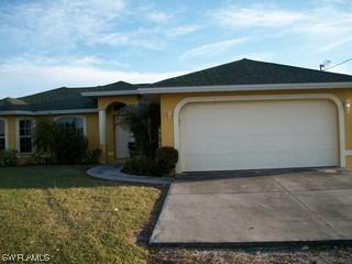 2840 43rd Ave., Naples, FL 34120