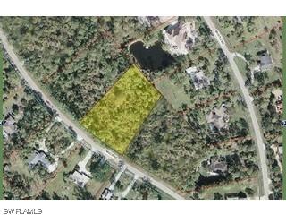 590 Carica Rd., Naples, FL 34108