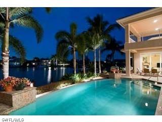 221 Mermaids Bight, Naples, FL 34103