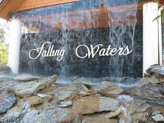 2385 Bayou Ln. #7, Naples, FL 34112