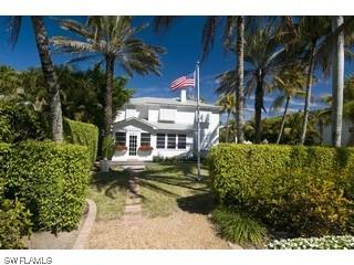 287 11th Ave., Naples, FL 34102