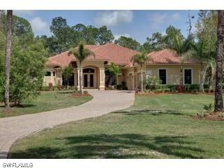 460 15th St., Naples, FL 34120