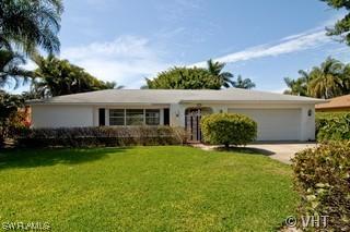 4320 Beechwood Lake Dr., Naples, FL 34112