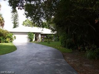 136 Old Tamiami Tr., Naples, FL 34110