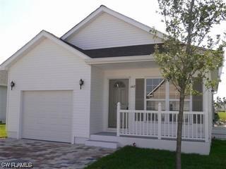 162 Leawood Cir., Naples, FL 34104