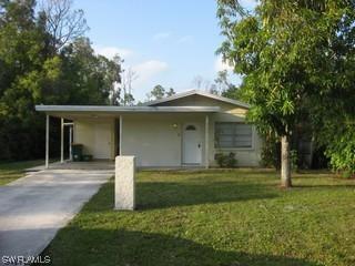 3177 Woodside Ave., Naples, FL 34112