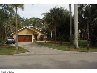 9950 Winchester Wood, Naples, FL 34109