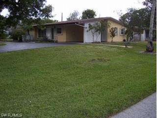 292 5th St., Naples, FL