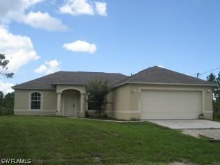 2071 24th Ave., Naples, FL 34120