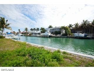 1193 Winterberry Dr., Marco Island, FL