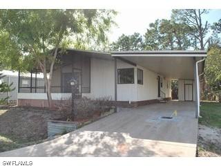 213 Grosbeak Ln., Naples, FL