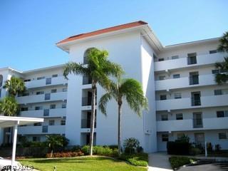 57 Highpoint Cir. #205, Naples, FL