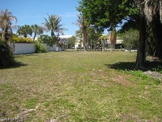 229 Sterling Ave., Fort Myers Beach, FL