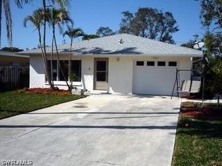 551 107th Ave., Naples, FL