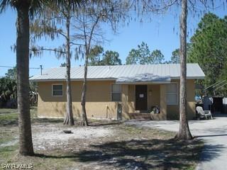 2291 Della Dr., Naples, FL 34117