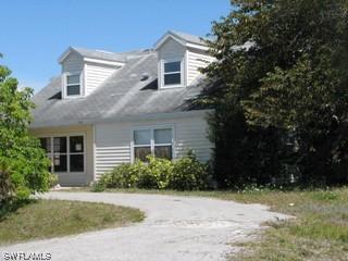 1742 54th Ter., Naples, FL 34116