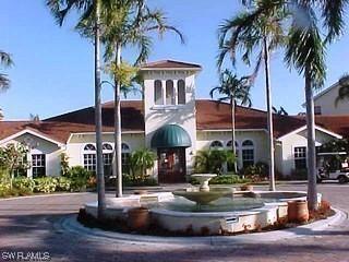 4650 St Croix Ln. #733, Naples, FL 34109