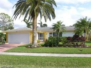 3523 Santiago Way, Naples, FL 34105