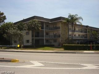 5499 Rattlesnake Hammock Rd. #101, Naples, FL