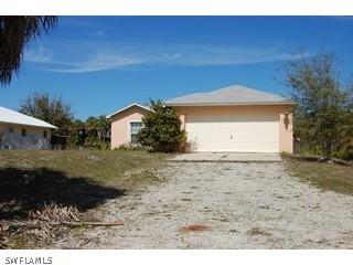 2641 2nd Ave., Naples, FL 34117