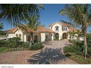 9664 Lipari Ct., Naples, FL 34113