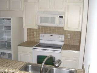 150 Santa Clara Dr. #9, Naples, FL 34104