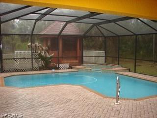 541 4th St., Naples, FL