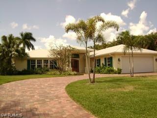 540 Starboard Dr., Naples, FL 34103