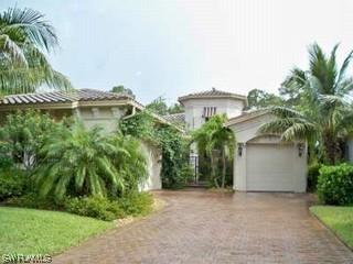 18121 Lagos Way, Naples, FL 34110