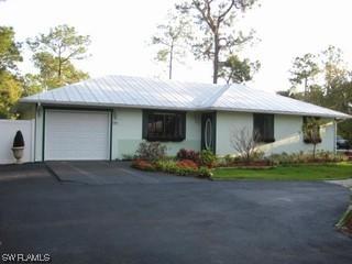 5871 Painted Leaf Ln., Naples, FL 34116