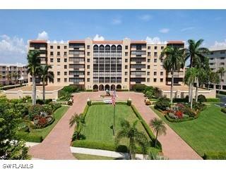 3430 Gulf Shore Blvd. #7-D, Naples, FL