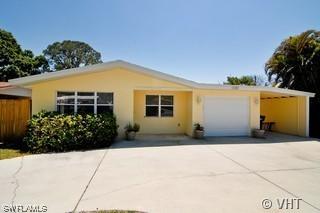 1282 Illinois Dr., Naples, FL 34103